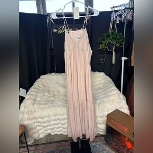 Elegant Pink Maxi Dress